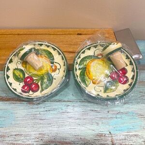 Deruta Dip O Hand Lucia Hand-Painted Italian Wine Plate and Bottle Stopper NEW